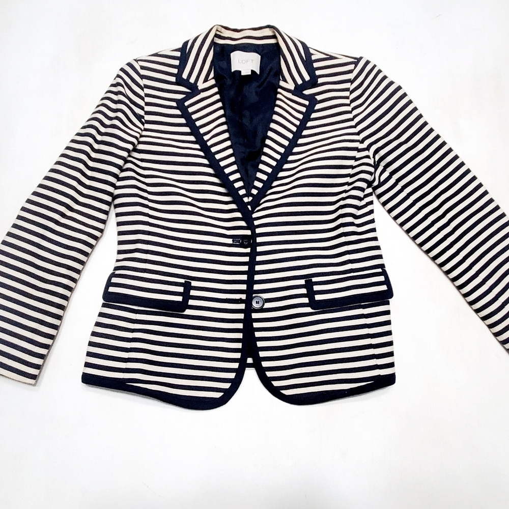 Ann Taylor Loft Striped Navy/Cream Blazer Sz 4